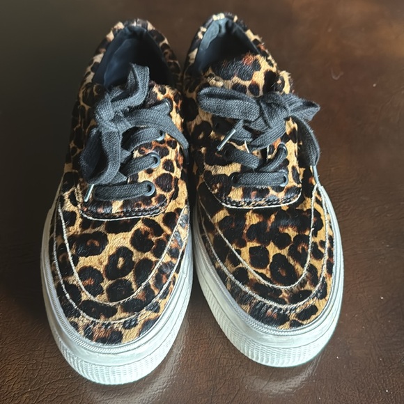 Leopard Print Platform Sneakers - Picture 2 of 8